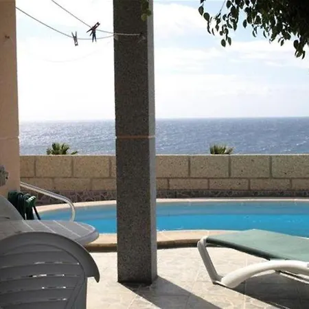 Casa de Férias Sleeps 8 Pool Wifi Poris de Abona