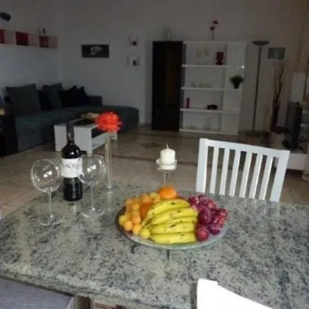 Sleeps 8 Pool Wifi * 포리스 데 아보나