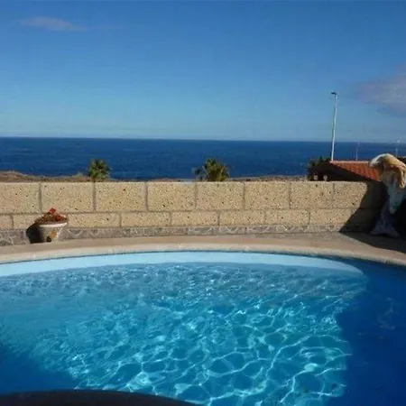 Sleeps 8 Pool Wifi *